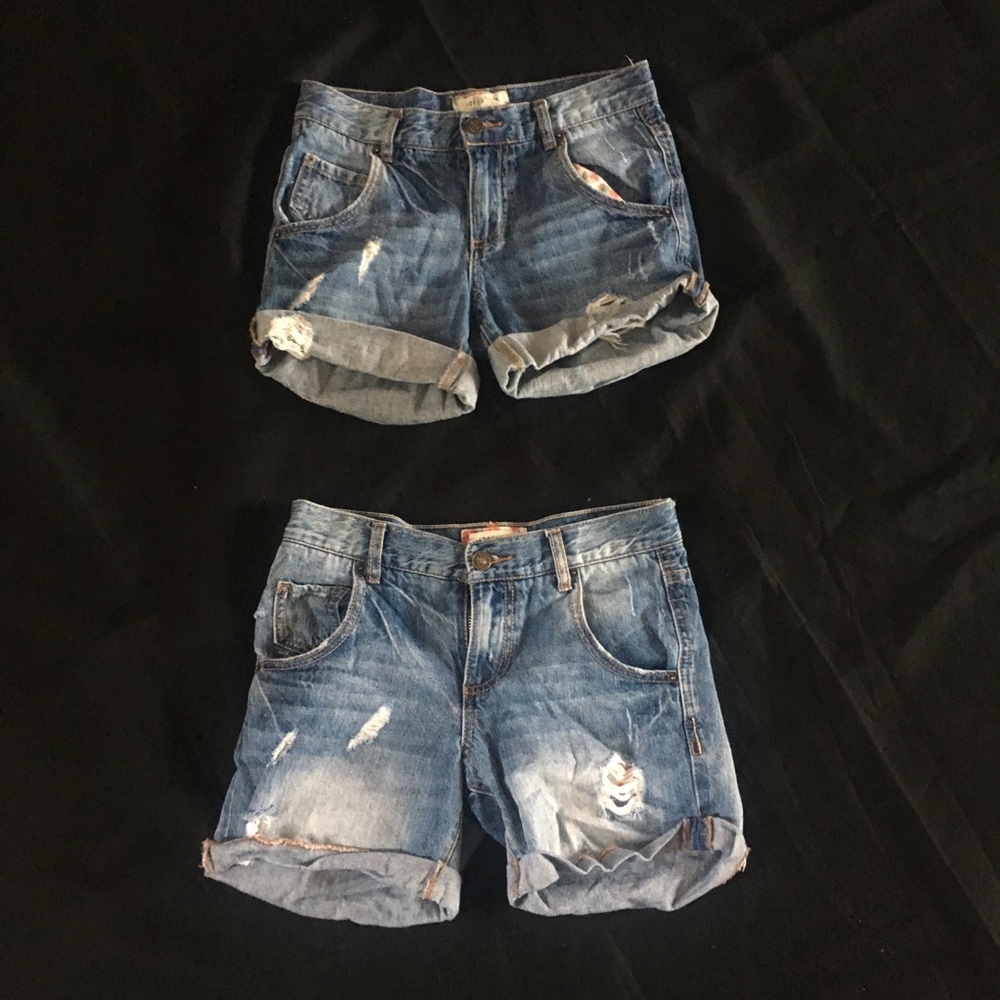 2 pair Forever 21 Denim Rolled Cuff Shorts 24
